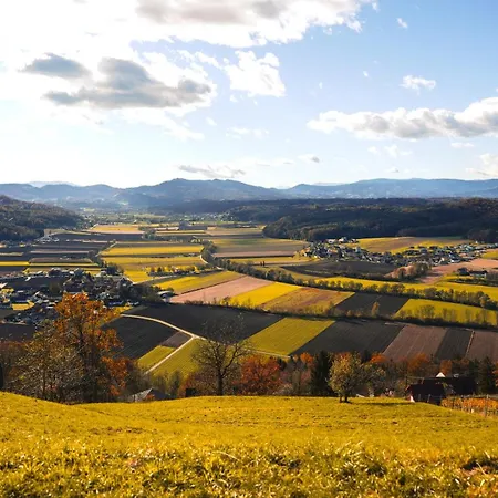 בית נופש Steirakeischn Großklein